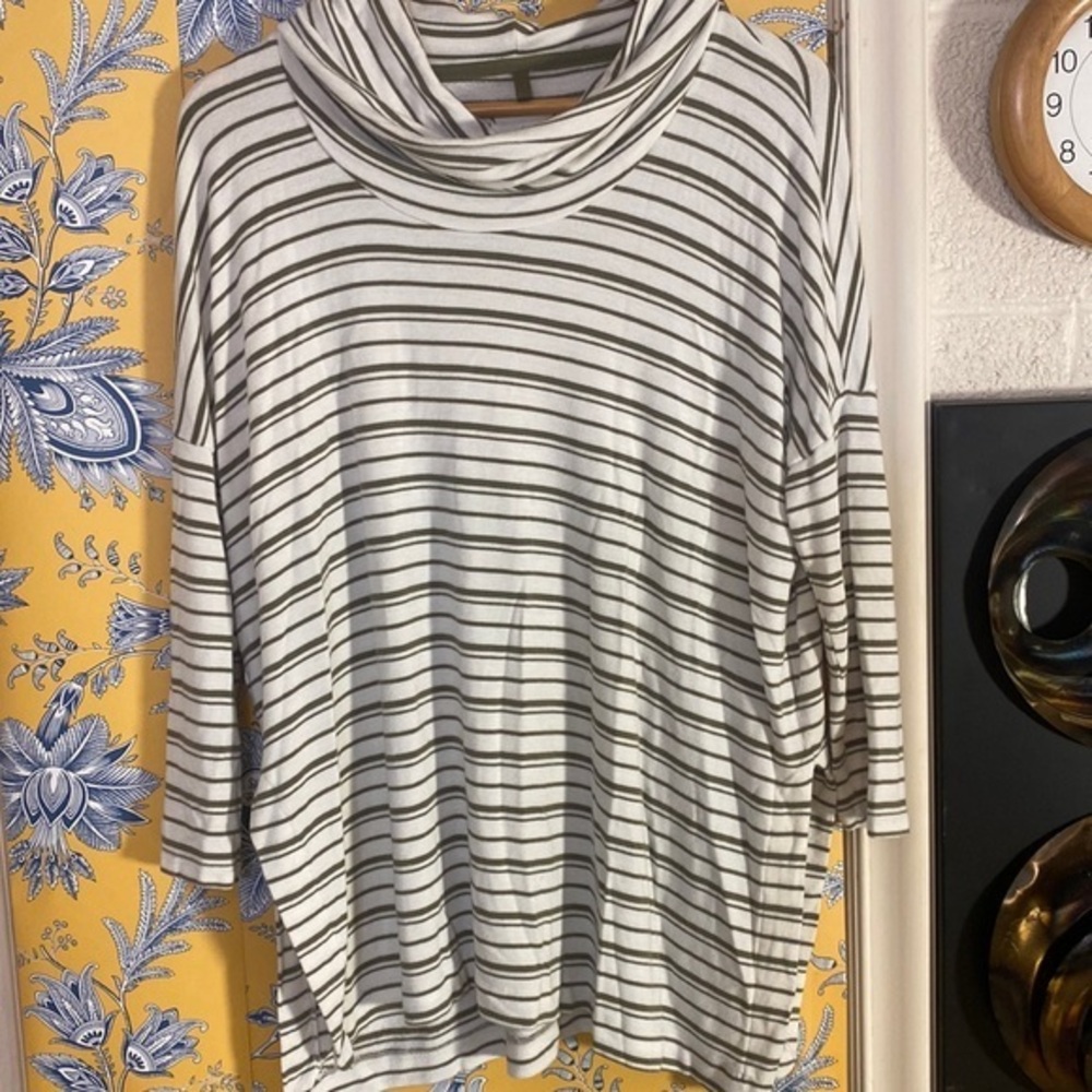 LOU & GREY M Slight side slit cowl  neck cream and green striped sweatshirt